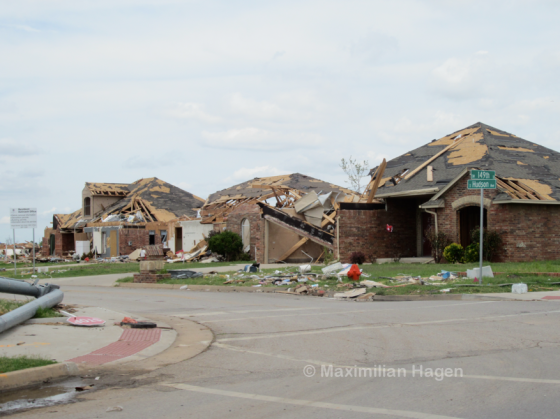 The damage contour was sharpy, particularly on the southern edge of the tornado's path.